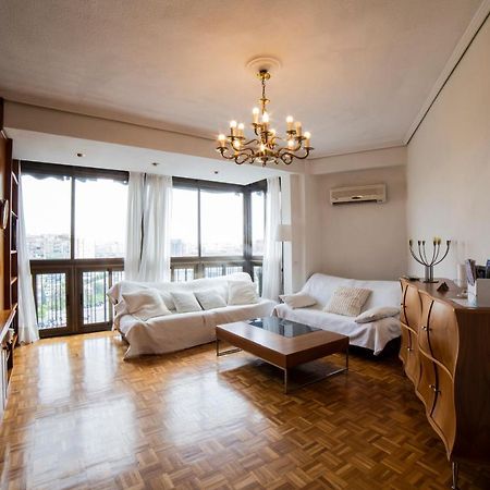 Awesome apartment center Valencia Exterior foto