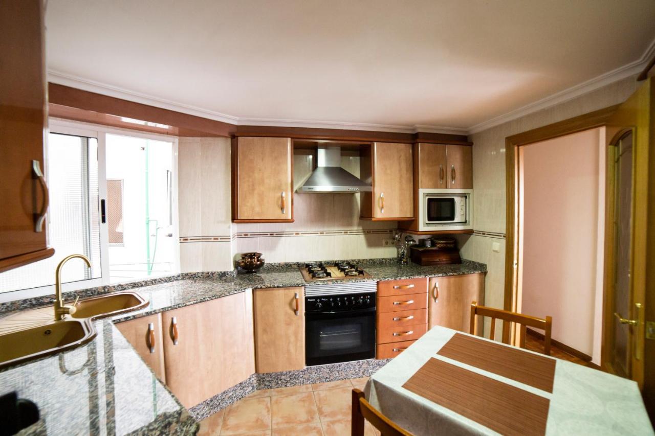 Awesome apartment center Valencia Exterior foto