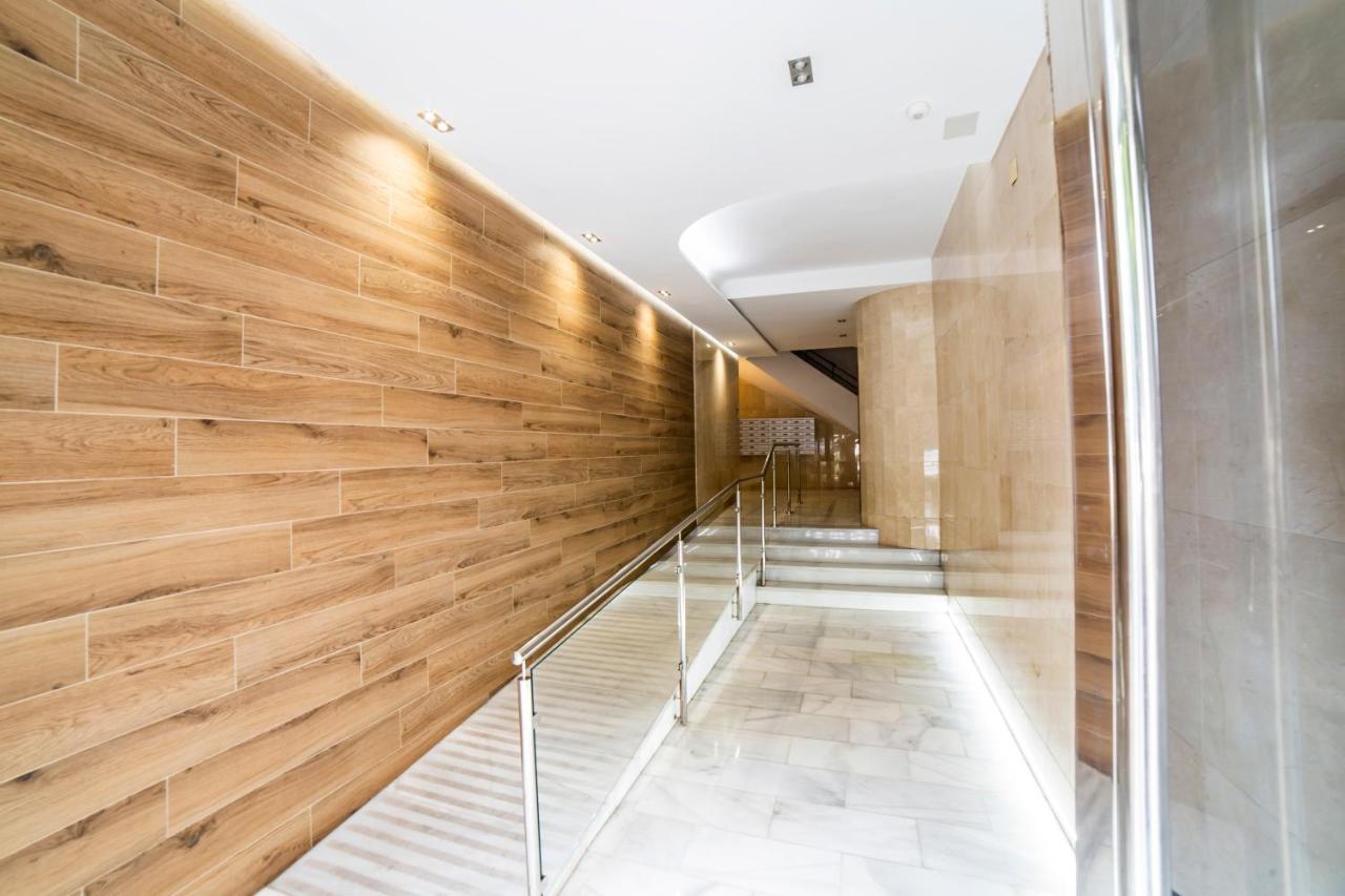 Awesome apartment center Valencia Exterior foto