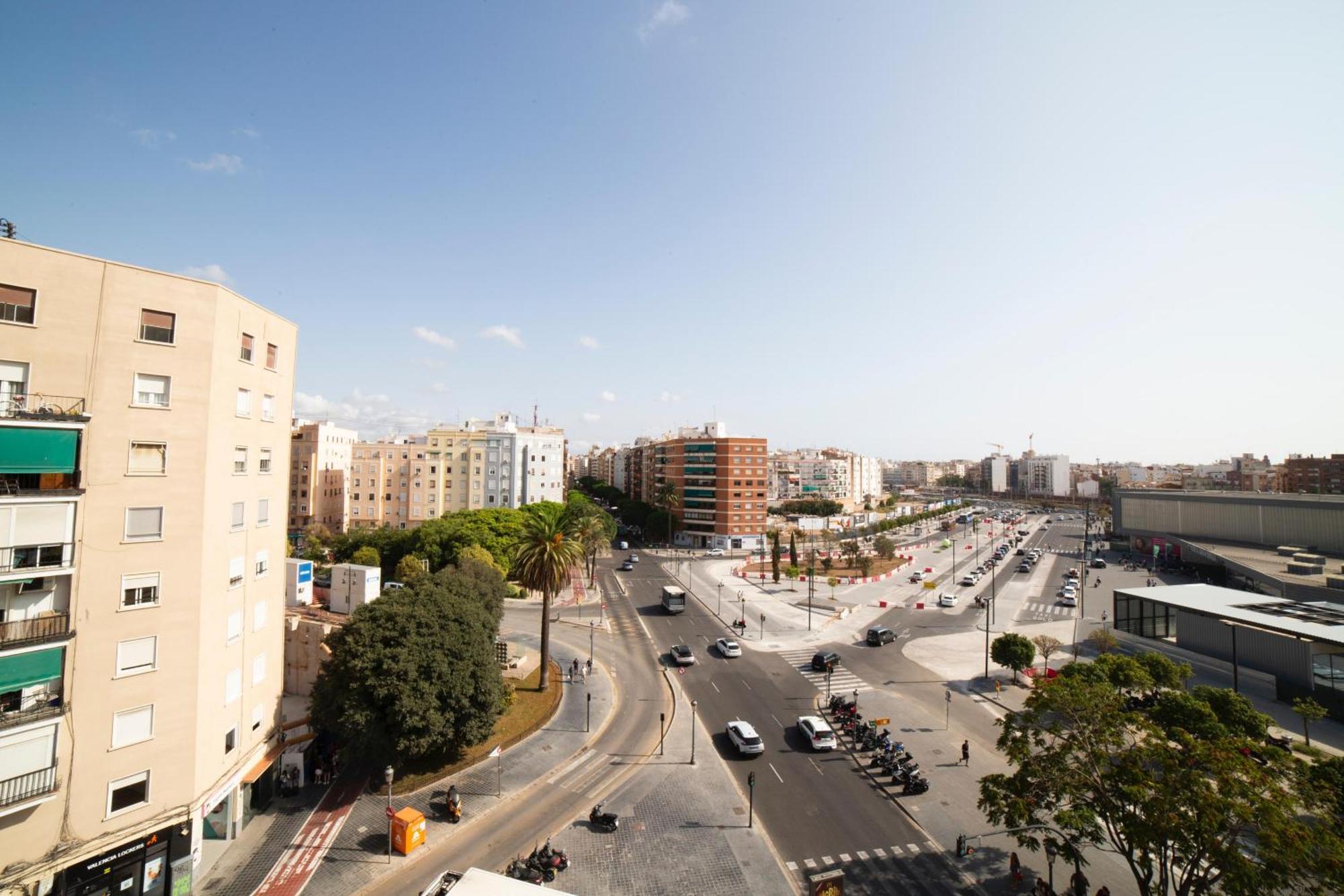 Awesome apartment center Valencia Exterior foto