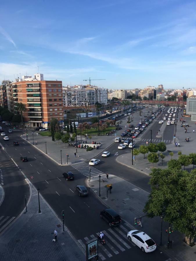 Awesome apartment center Valencia Exterior foto