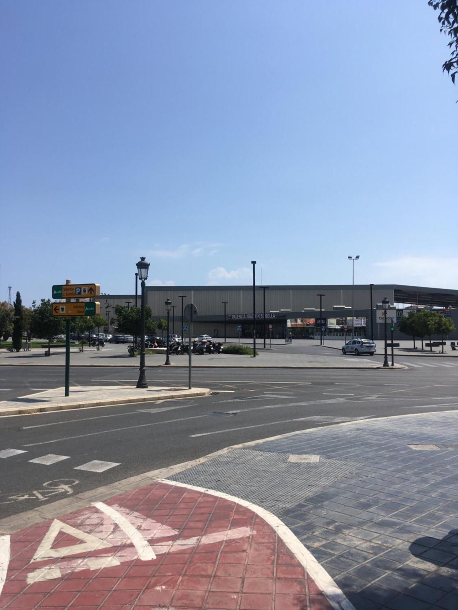Awesome apartment center Valencia Exterior foto